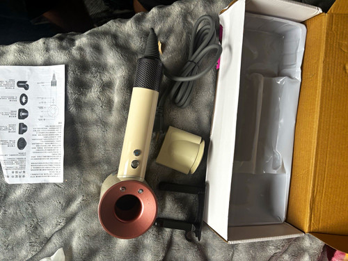 Leafless hair dryer - leafless, 1600w