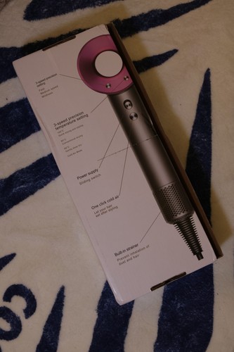 Leafless hair dryer - leafless,